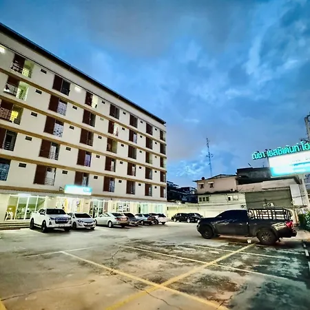 Nicha Residence Hotel