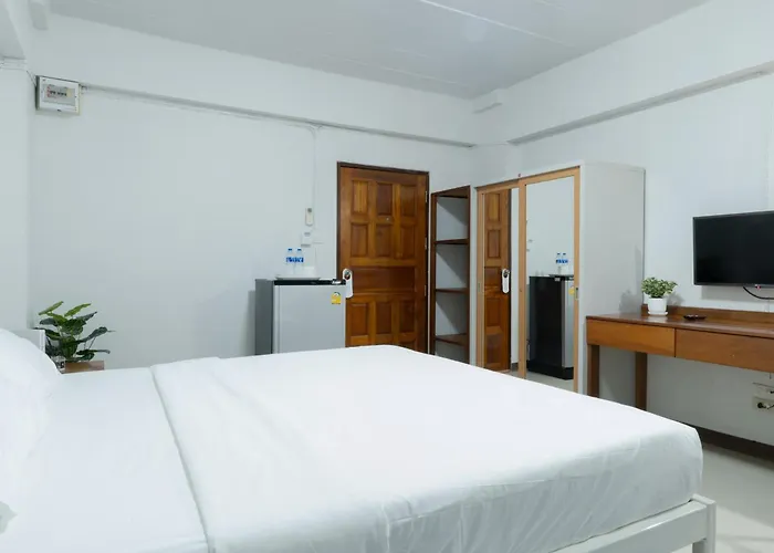 Nicha 3* Bangkok