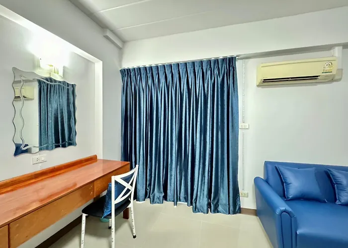 Nicha Hotel 3*