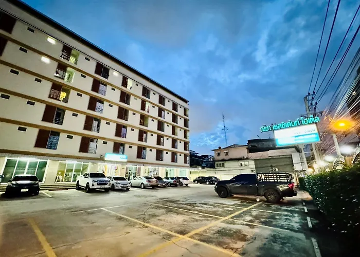 Nicha Hotel 3*
